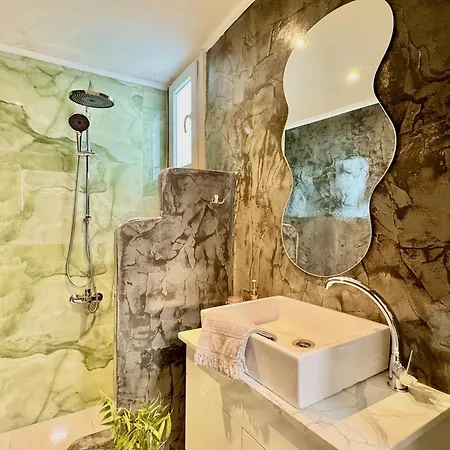 Sophia With Private Plunge Pool By Dadovillas Villa *